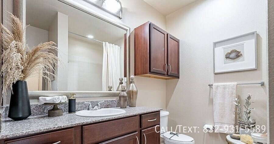 Apartment for rent at 12076 Broadway St #RAPTC1, Pearland, TX 77584