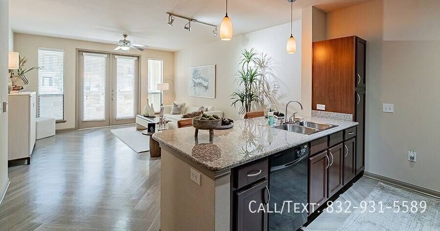Apartment for rent at 12076 Broadway St #RAPTC1, Pearland, TX 77584