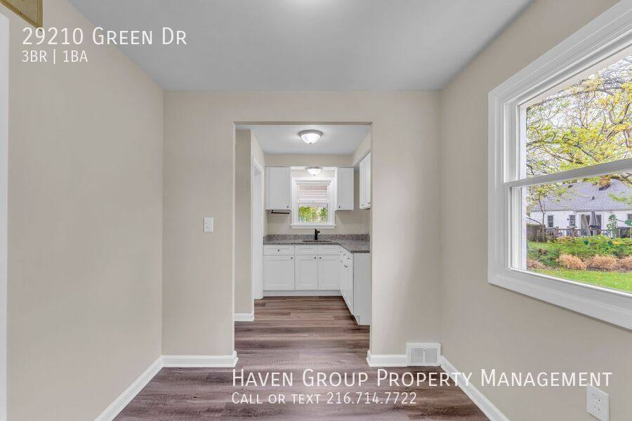 House for rent at 29210 Green Dr, Eastlake, OH 44095