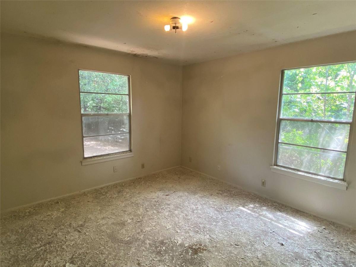 House for rent at 1412 Oakwood Dr, Denton, TX 76205