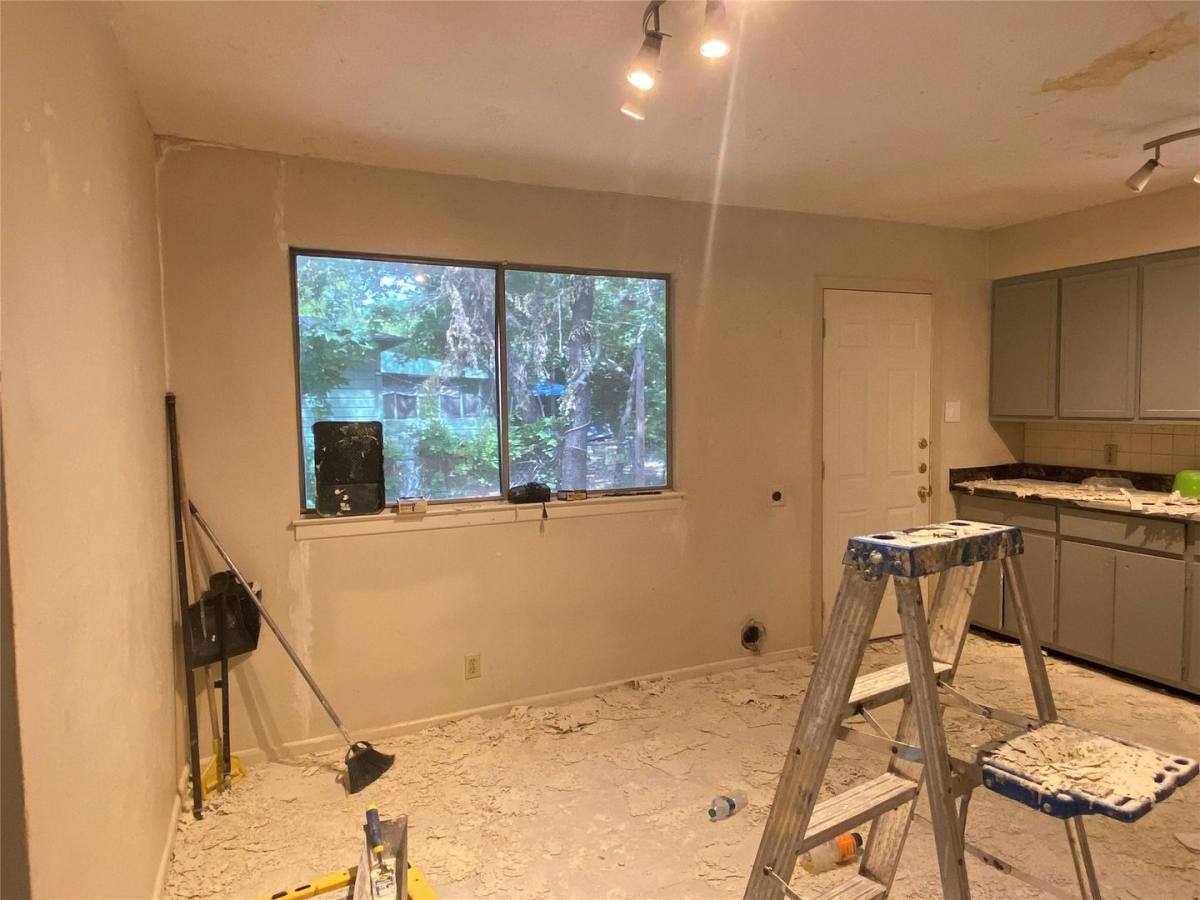 House for rent at 1412 Oakwood Dr, Denton, TX 76205