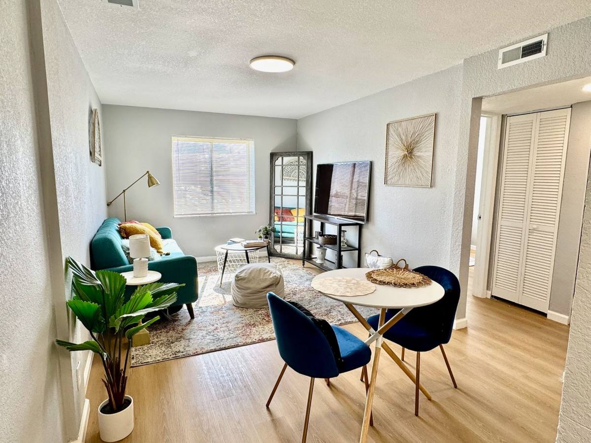 Apartment for rent at 2511 Hampton Ave, Saint Louis, MO 63139