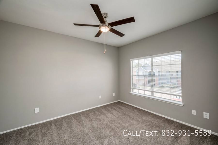 Apartment for rent at 113 W Main St, League City, TX 77573