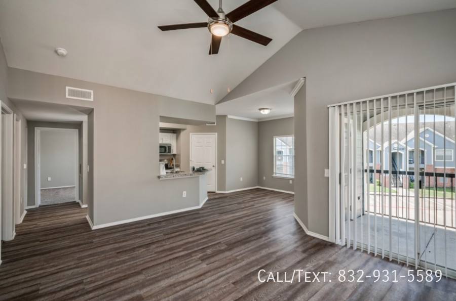 Apartment for rent at 113 W Main St, League City, TX 77573