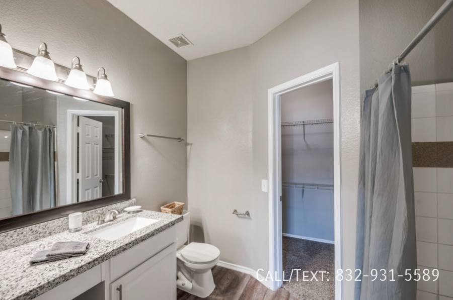Apartment for rent at 113 W Main St, League City, TX 77573