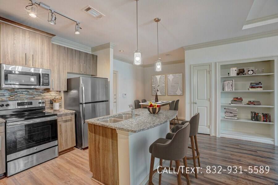 Apartment for rent at 10662 Tx-242 #AAHP2, Conroe, TX 77385