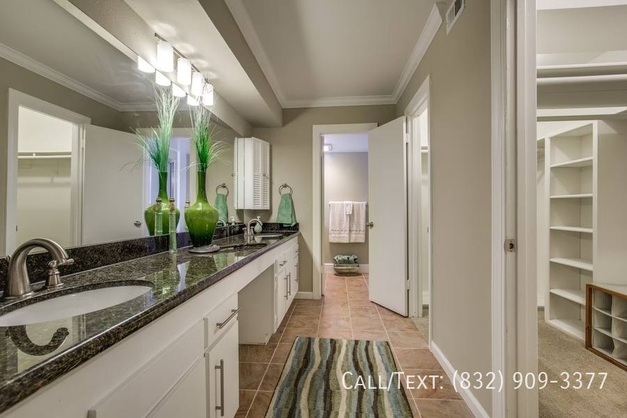 Apartment for rent at 700 Kuhlman Rd #MLCE, Houston, TX 77024