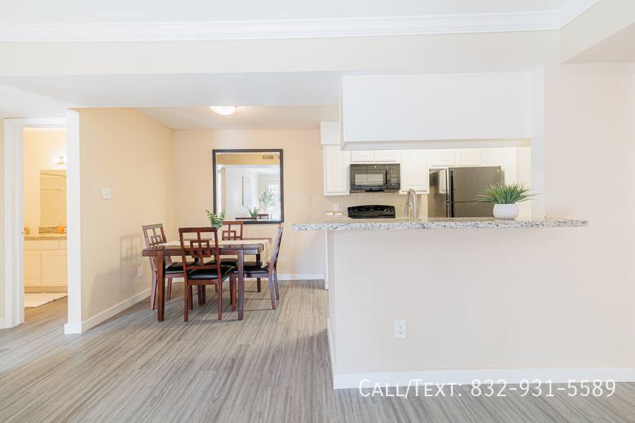 Apartment for rent at 7103 Grand Blvd #7ALM, Houston, TX 77054