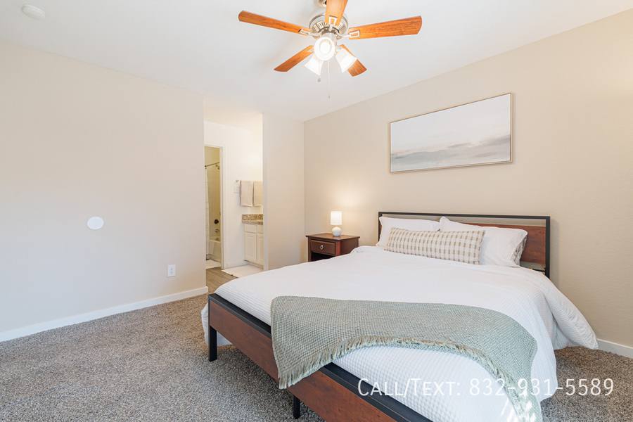 Apartment for rent at 7103 Grand Blvd #7ALM, Houston, TX 77054