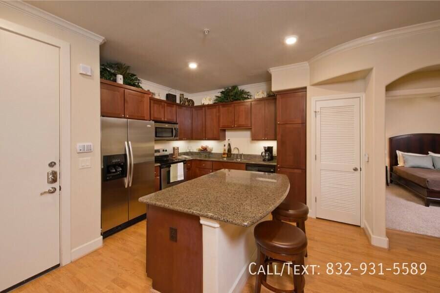 Apartment for rent at 3799 Westcenter Dr #PW82, Houston, TX 77042