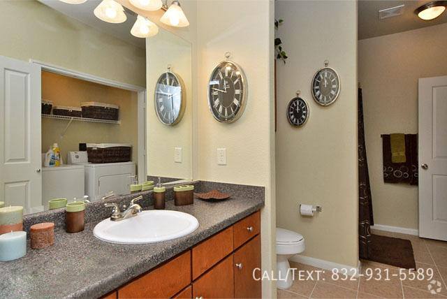 Apartment for rent at 1399 S Loop W #TFAA1, Houston, TX 77054