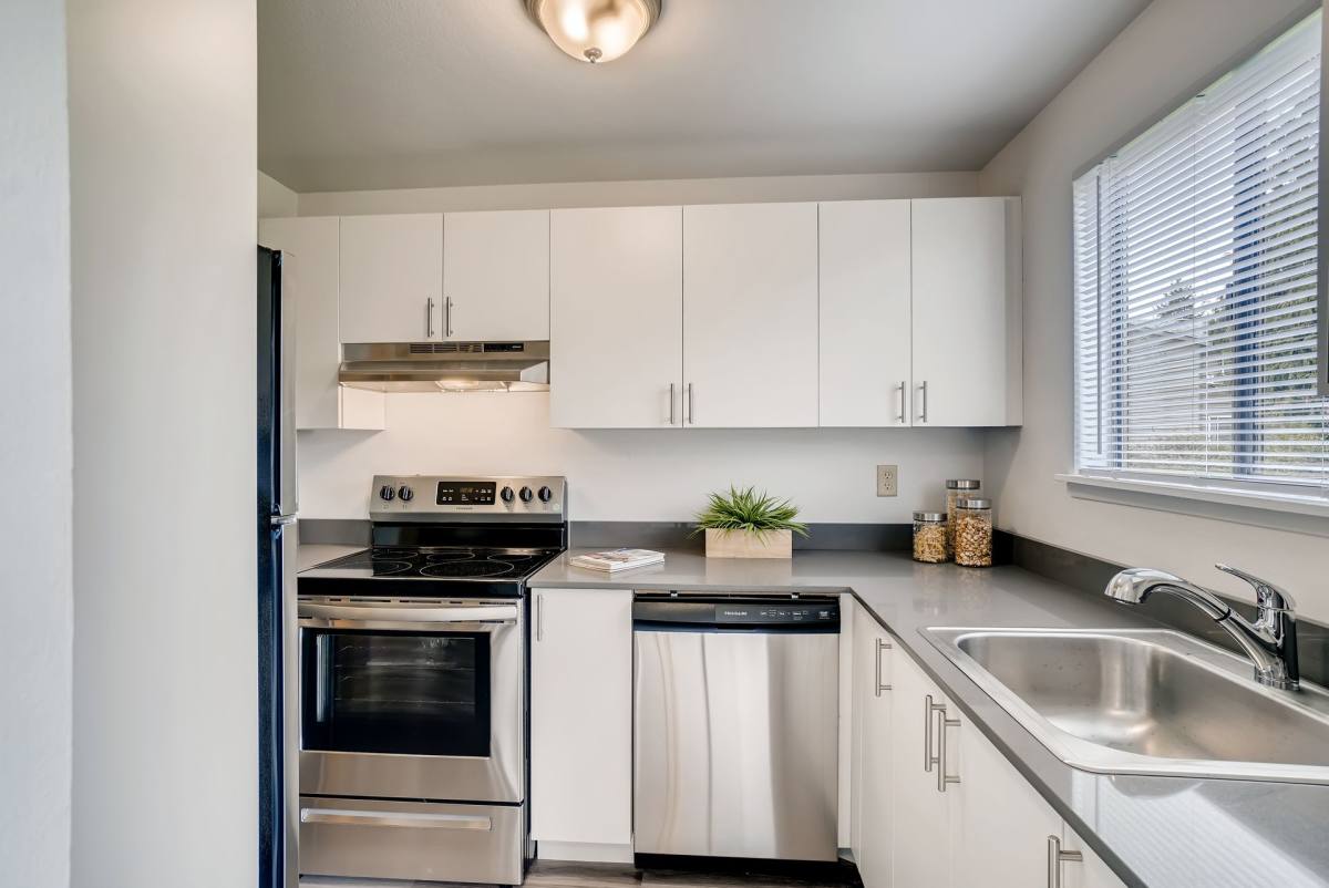 Townhouse for rent at 2556 M Place NE #C, Auburn, WA 98002