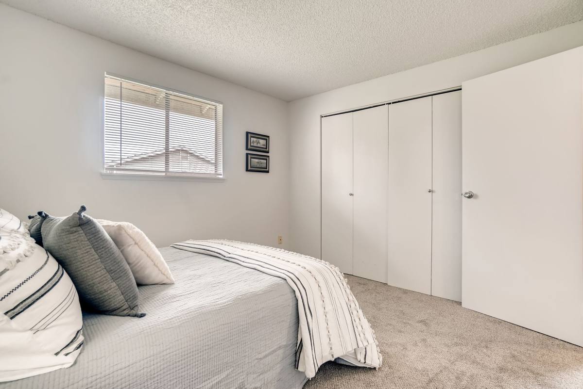 Townhouse for rent at 2556 M Place NE #C, Auburn, WA 98002