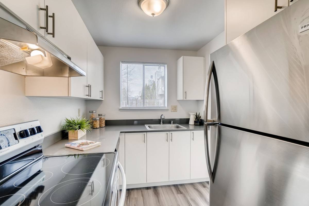 Townhouse for rent at 2222 L St NE #A, Auburn, WA 98002