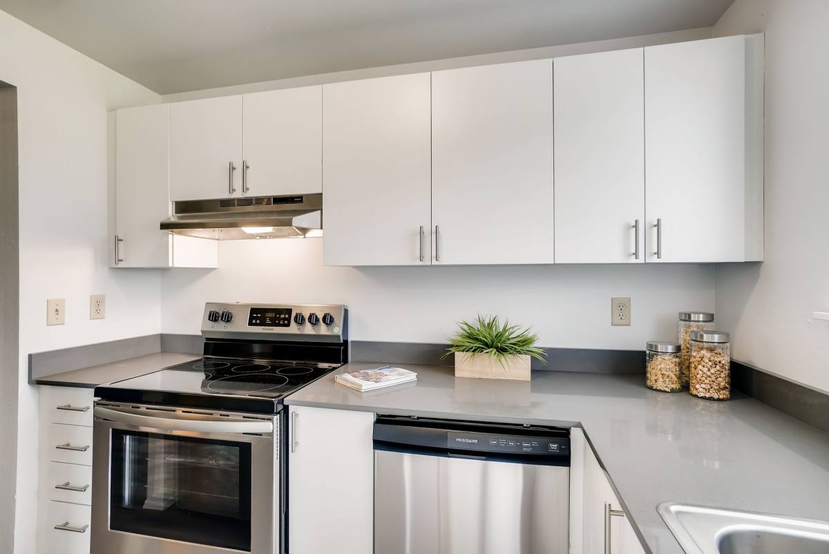 Townhouse for rent at 2222 L St NE #A, Auburn, WA 98002