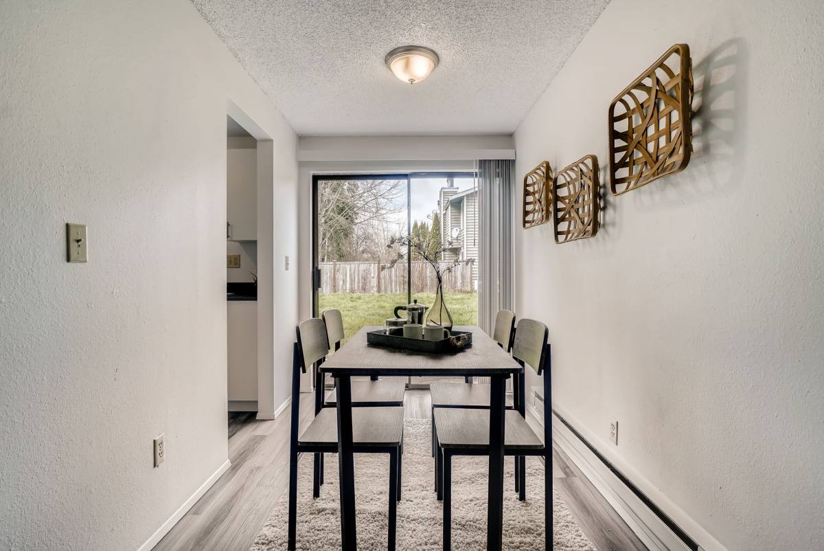 Townhouse for rent at 2416 M St NE #A, Auburn, WA 98002