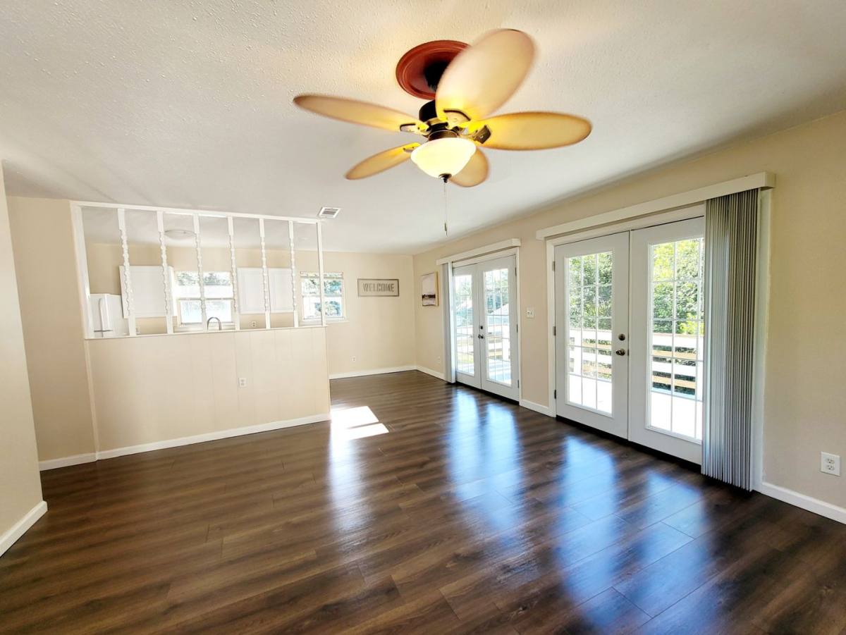 Apartment for rent at 3903 W Gadsden St #B, Pensacola, FL 32505