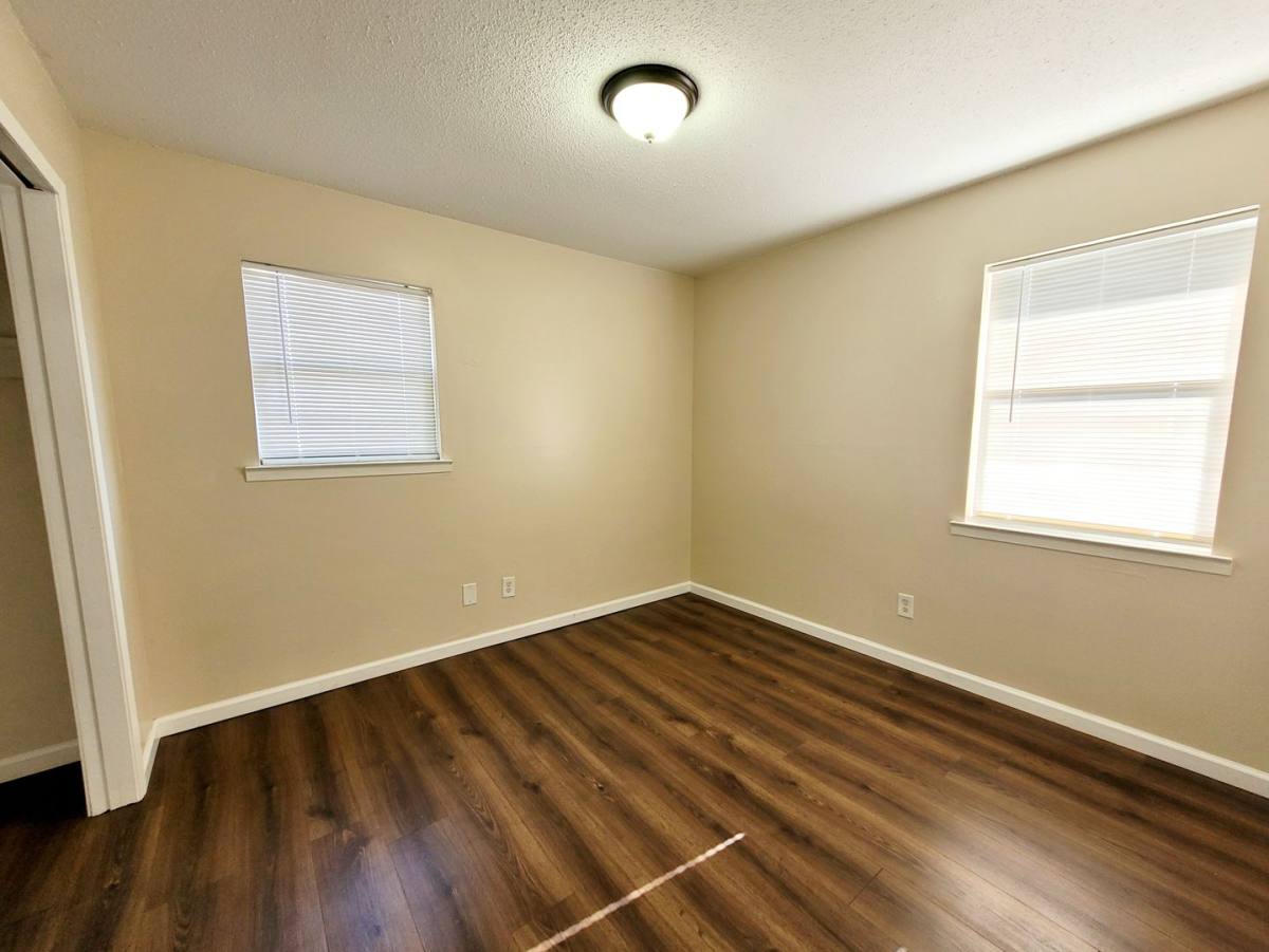 Apartment for rent at 3903 W Gadsden St #B, Pensacola, FL 32505