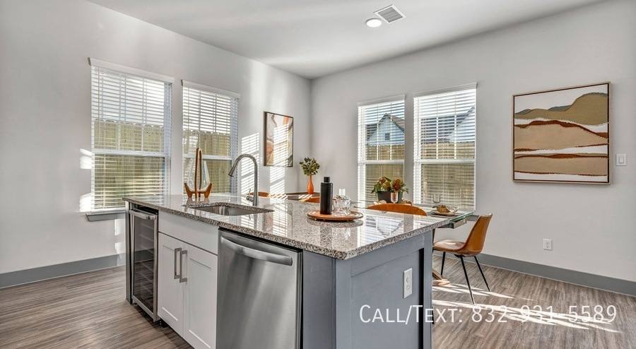 Apartment for rent at 1740 Trammel-Fresno Rd #PAH62, Fresno, TX 77545