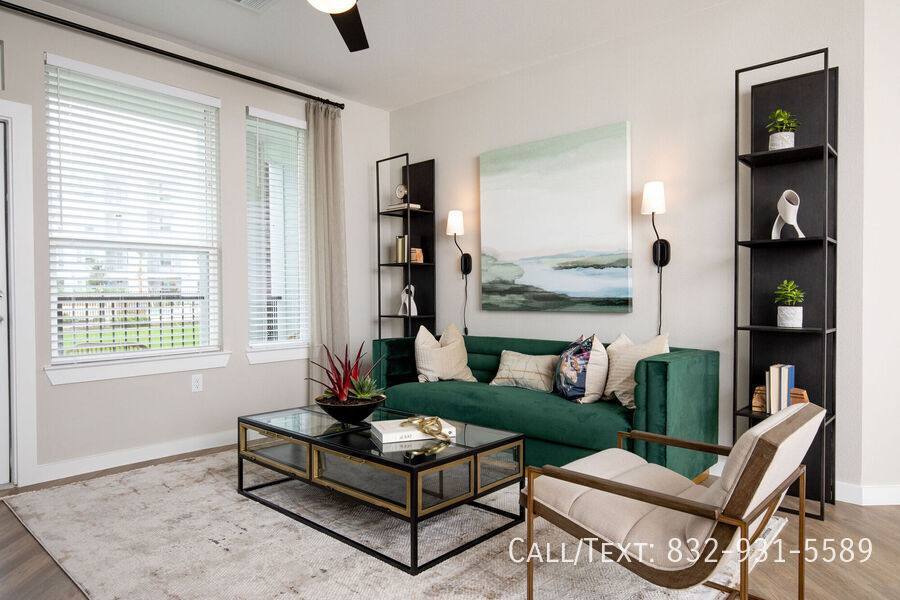 Apartment for rent at 16005 Woodland Hills Dr #E1, Humble, TX 77396