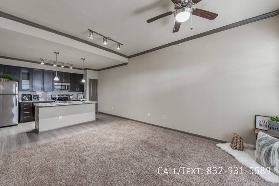 Apartment for rent at 3199 Genoa Red Bluff Rd, Pasadena, TX 77505