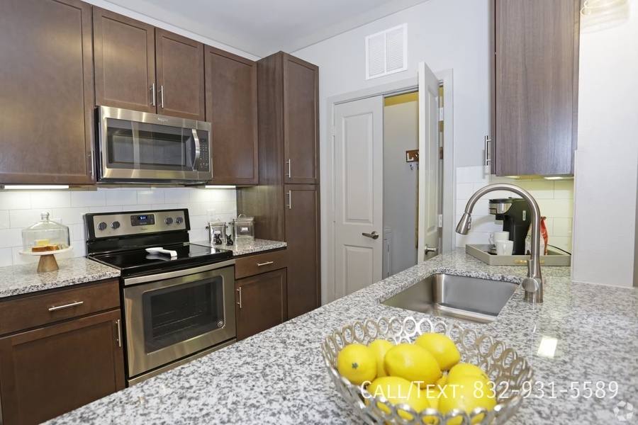 Apartment for rent at 29469 Loop 494 #KLG1, Kingwood, TX 77339