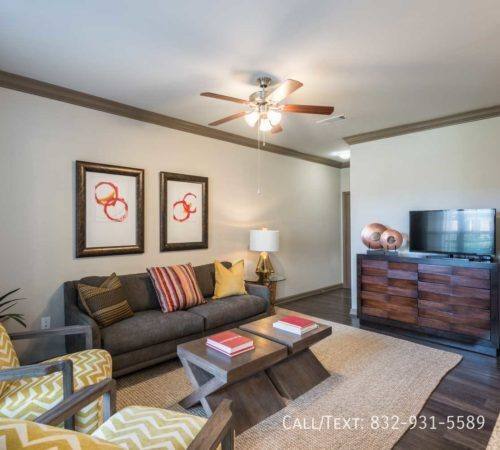 Apartment for rent at 1498 Parkway Plaza Dr #HWT1, Houston, TX 77077