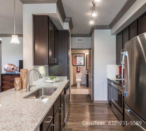 Apartment for rent at 1498 Parkway Plaza Dr #HWT1, Houston, TX 77077