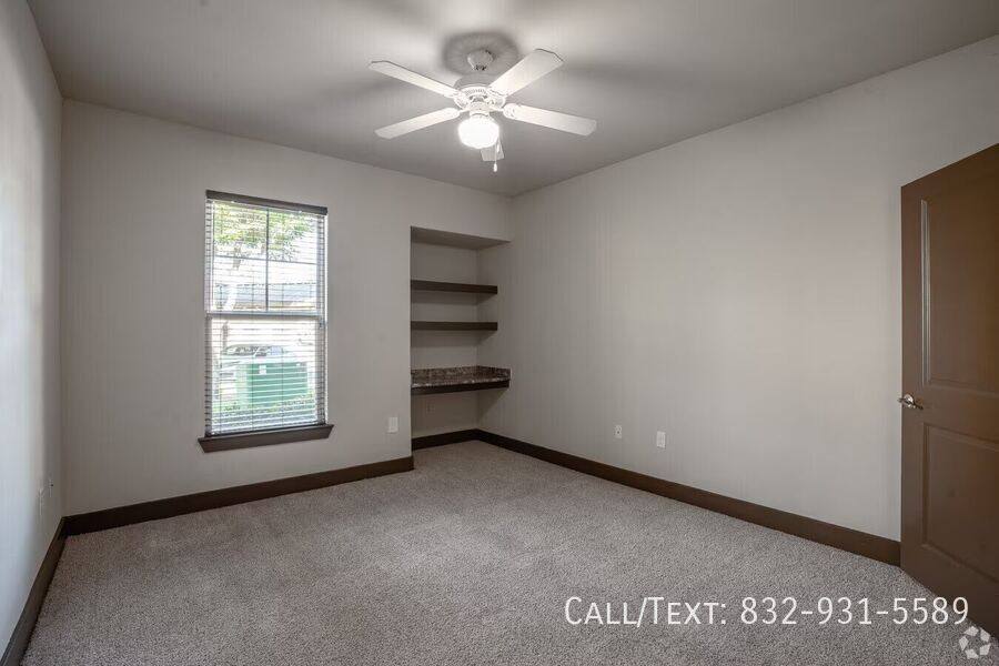 Apartment for rent at 13720 Lockwood Rd #10PSD3, Houston, TX 77044