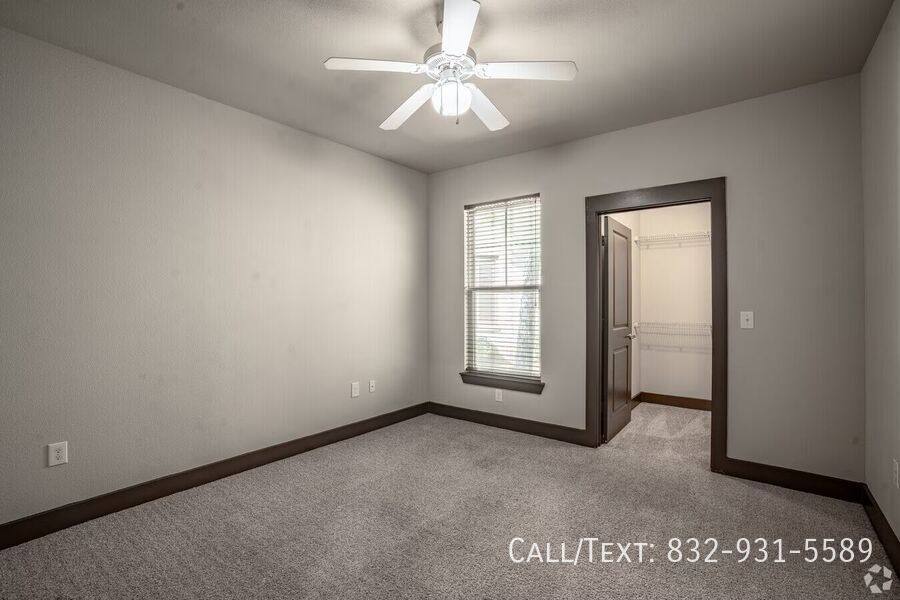 Apartment for rent at 13720 Lockwood Rd #10PSD3, Houston, TX 77044
