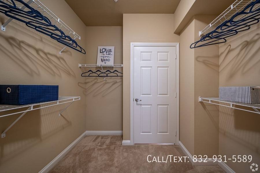 Apartment for rent at 1976 Longmire Rd #HT1, Conroe, TX 77304