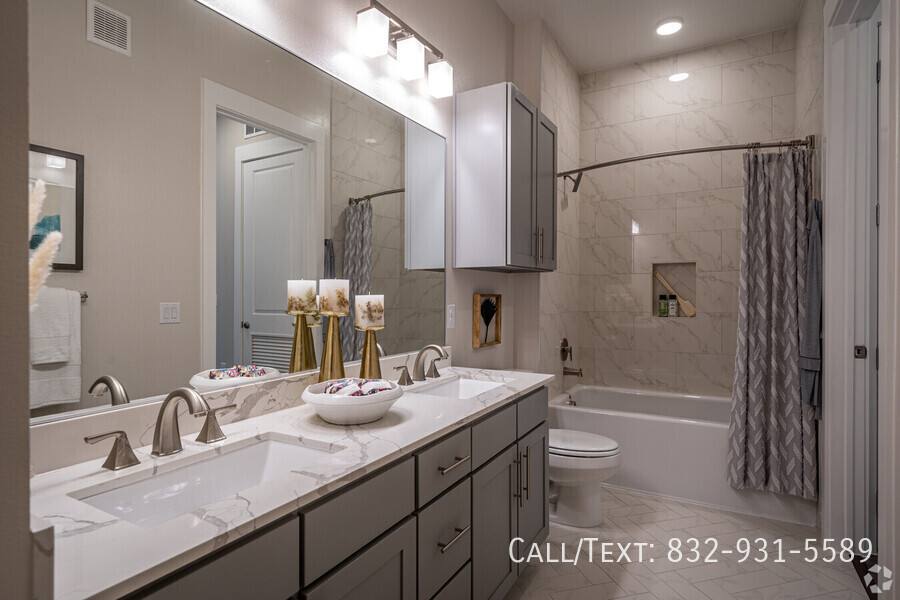 Apartment for rent at 3776 Center St #27SLH2, Houston, TX 77007