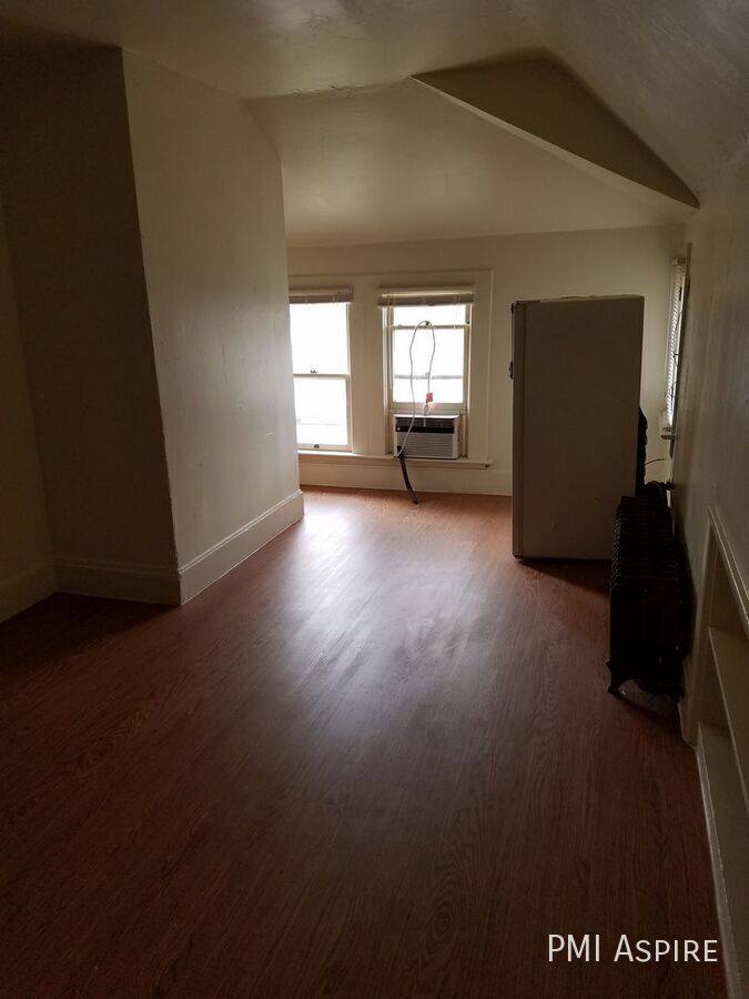 Apartment for rent at 603 Emery St #4, Longmont, CO 80501