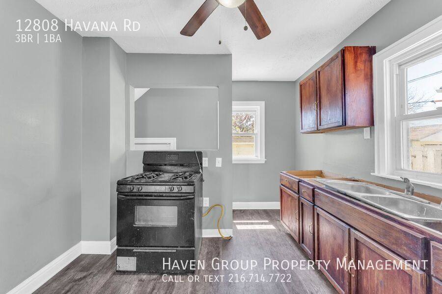 House for rent at 12808 Havana Rd, Cleveland, OH 44125