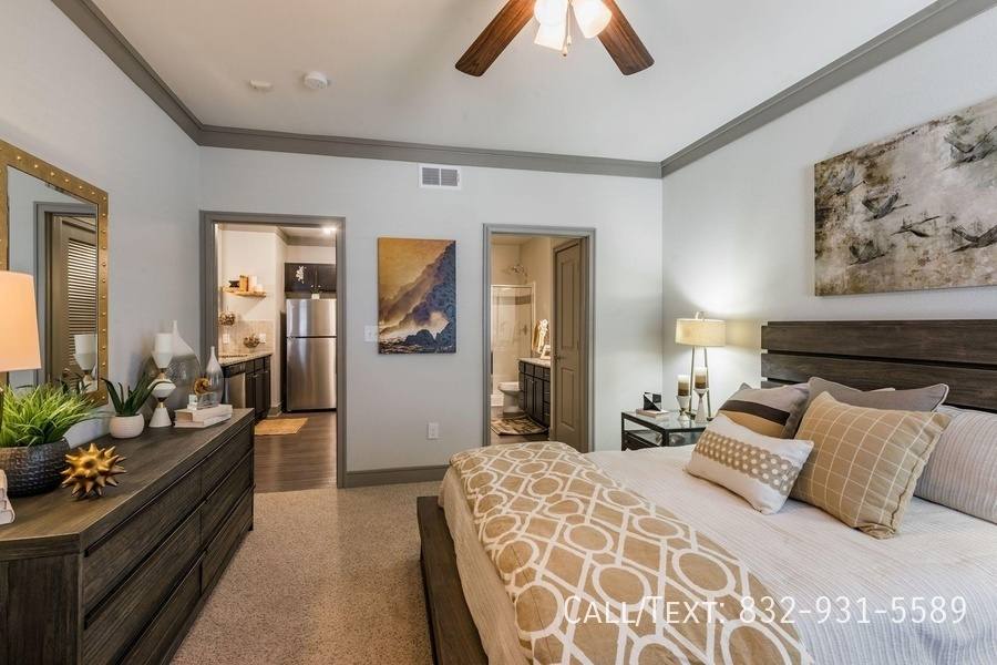 Apartment for rent at 19950 Crescent Green Dr #AP, Houston, TX 77094