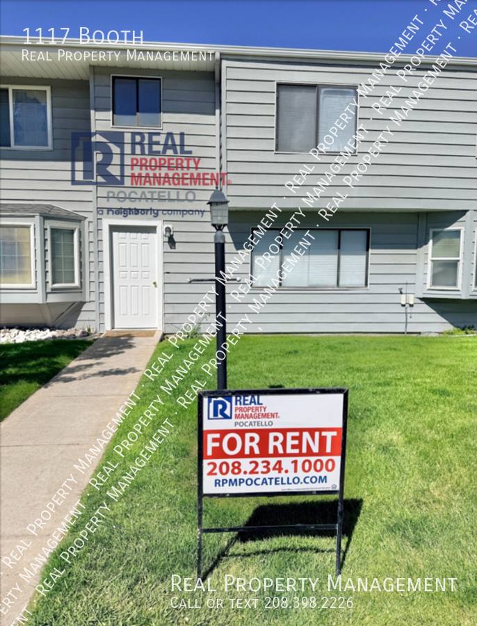 Townhouse for rent at 1117 Booth, Pocatello, ID 83201