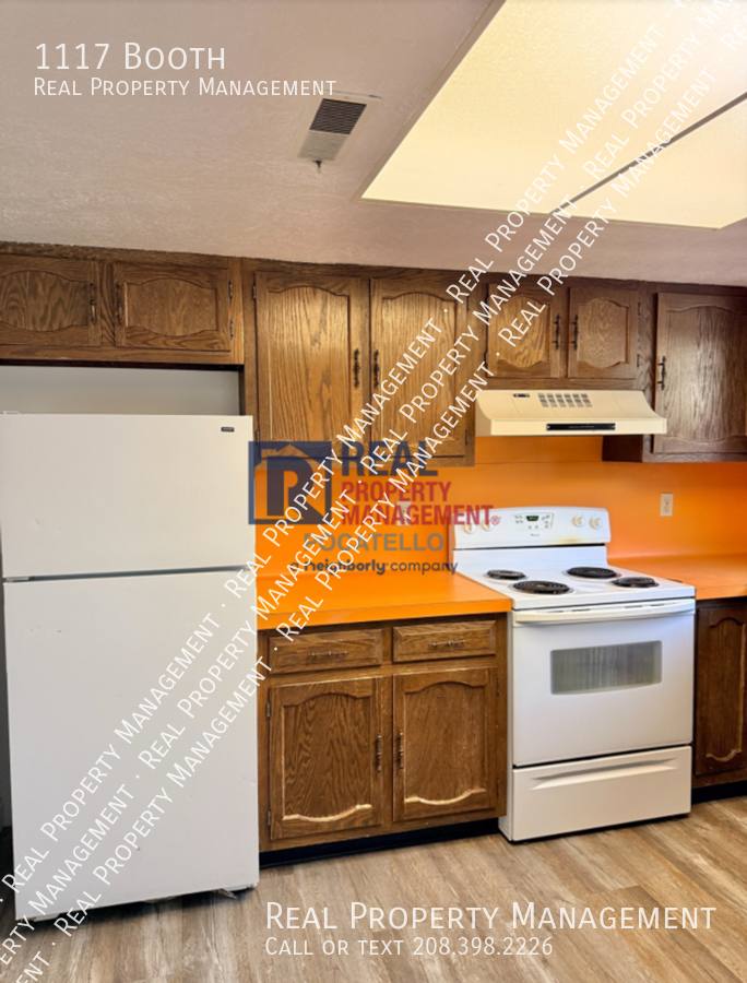 Townhouse for rent at 1117 Booth, Pocatello, ID 83201