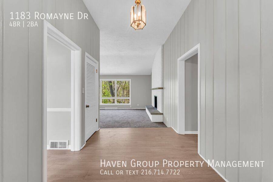 House for rent at 1183 Romayne Dr, Akron, OH 44313
