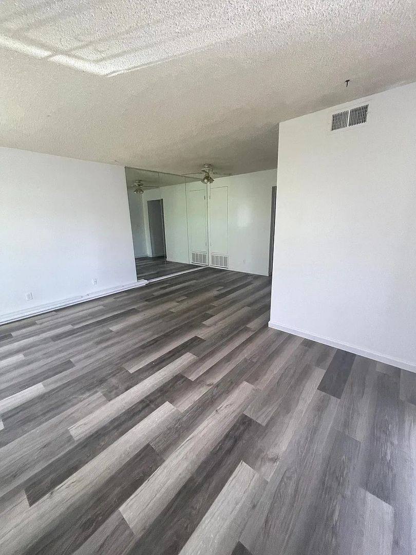Apartment for rent at 3713 Park Dr, Auburn, CA 95602