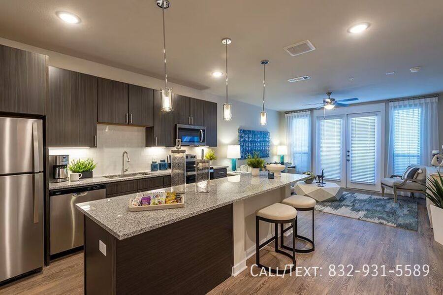 Apartment for rent at 17169 Spencer Rd #SNPS2, Houston, TX 77084