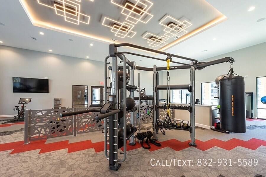 Apartment for rent at 17169 Spencer Rd #SNPS2, Houston, TX 77084