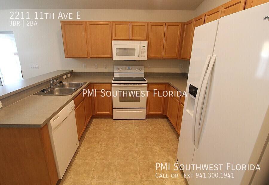 House for rent at 2211 11th Ave E, Palmetto, FL 34221
