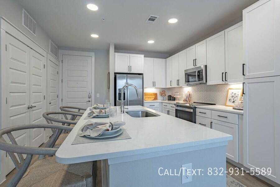 Apartment for rent at 10505 Corporate Dr #FT1, Stafford, TX 77477