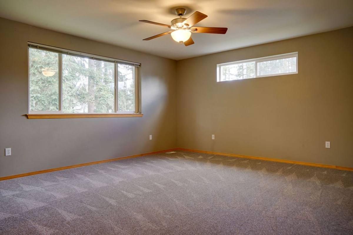 House for rent at 28115 153rd Ave SE, Kent, WA 98042