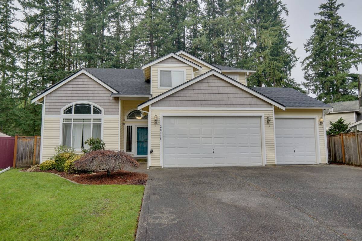 House for rent at 28115 153rd Ave SE, Kent, WA 98042