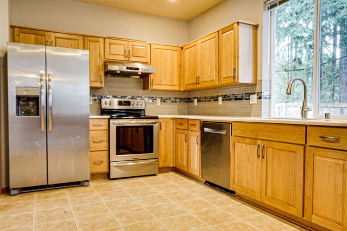 House for rent at 28115 153rd Ave SE, Kent, WA 98042