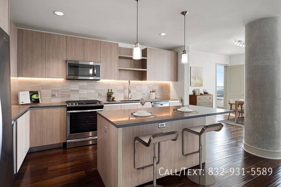 Apartment for rent at 4798 La Branch St #CMD1, Houston, TX 77004