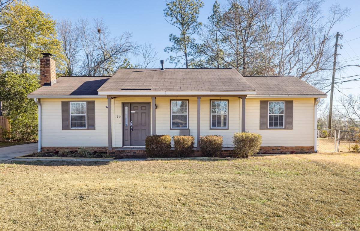 House for rent at 125 Magnolia Dr, Grovetown, GA 30813