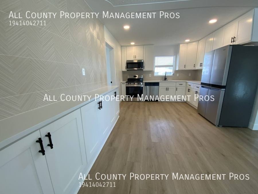 House for rent at 2246 Mill Terrace, Sarasota, FL 34231