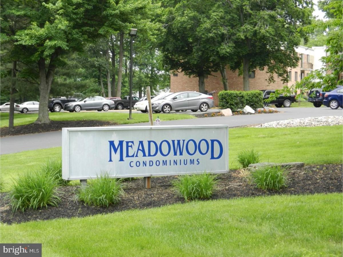 Condo for rent at 1575 W St Rd, Warminster, PA 18974